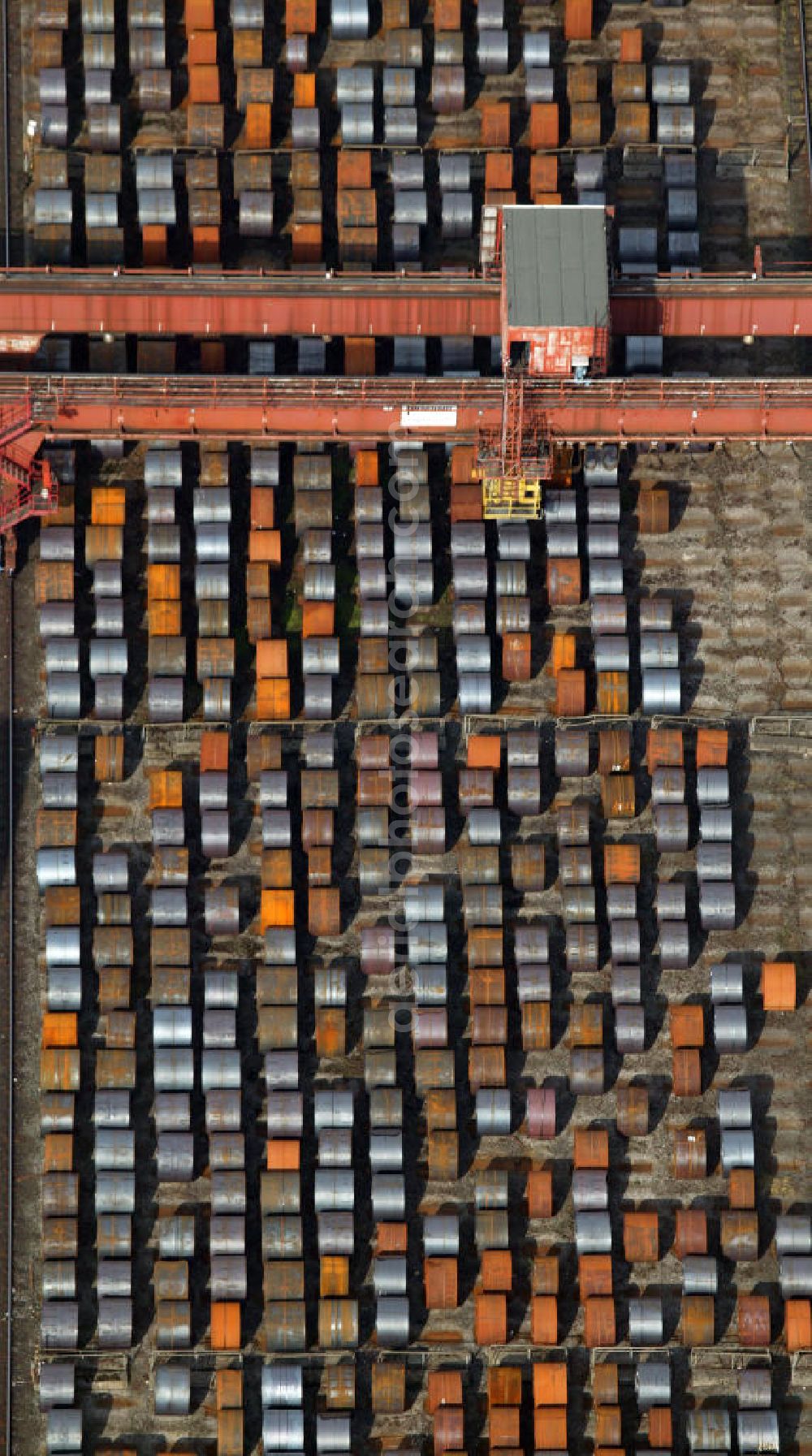 Bochum from the bird's eye view: Blick auf Stahlrollen im Stahlwerk Bochum AG EBG. Bochum, steel rolls at the steelworks EBG.