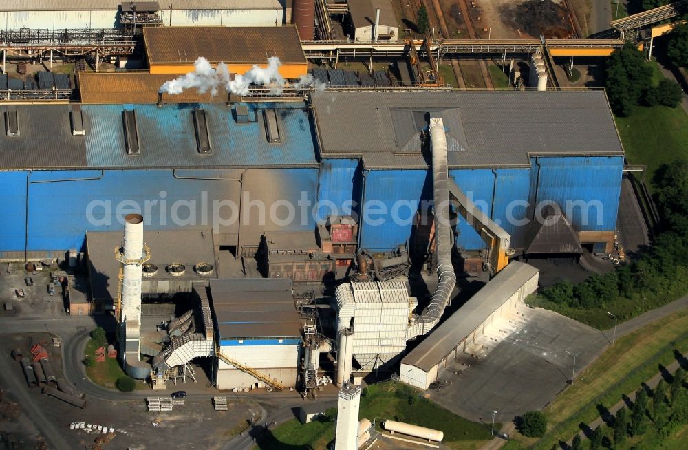 Unterwellenborn from above - The steel mill in Thuringia Unterwellenborn in Thuringia is an electric steel plant of CSN Steel SL The site of heavy industry had made as Maxhuette Unterwellenborn a name. Today, especially steel profiles are produced