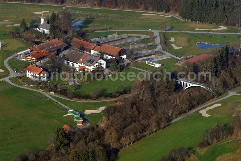 Aerial photograph Starnberg - Blick auf den Golf- und Landclub Gut Rieden in Starnberg. Der Golfclub besteht aus einer 18-Loch-Anlage nahe des Starnberger See. Kontakt: Golf- und Landclub Gut Rieden e.V./Gut Rieden Sport & Freizeit GmbH, Gut Rieden, 82319 Starnberg, Tel. 08151-90770, Fax 08151-907711, E-Mail info@gut-rieden.de,