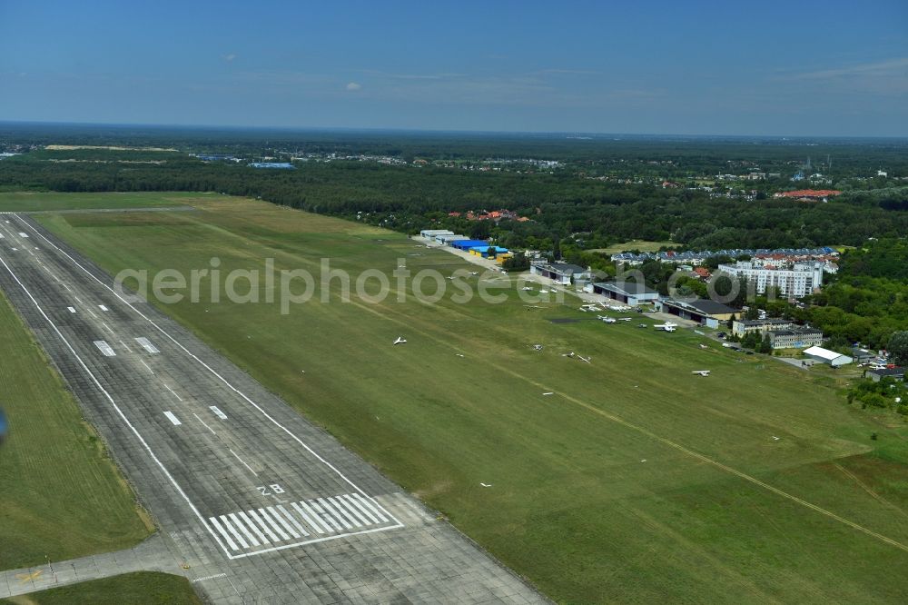 Warschau Bemowo from the bird's eye view: Start and runway of the airport in Warsaw Babice Bemowo district of Warsaw in Poland