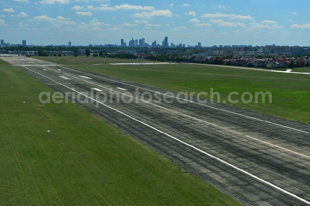 Warschau Bemowo from the bird's eye view: Start and runway of the airport in Warsaw Babice Bemowo district of Warsaw in Poland