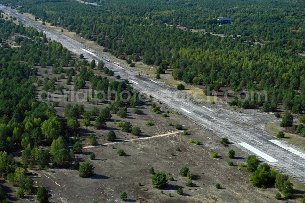 Sperenberg from the bird's eye view: Locked runway at the former airfield in Sperenberg Nuthe-Urstromtal in the state Brandenburg, Germany