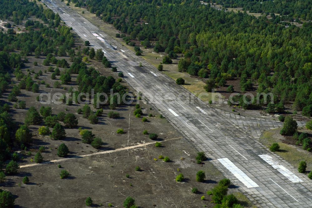 Aerial image Sperenberg - Locked runway at the former airfield in Sperenberg Nuthe-Urstromtal in the state Brandenburg, Germany