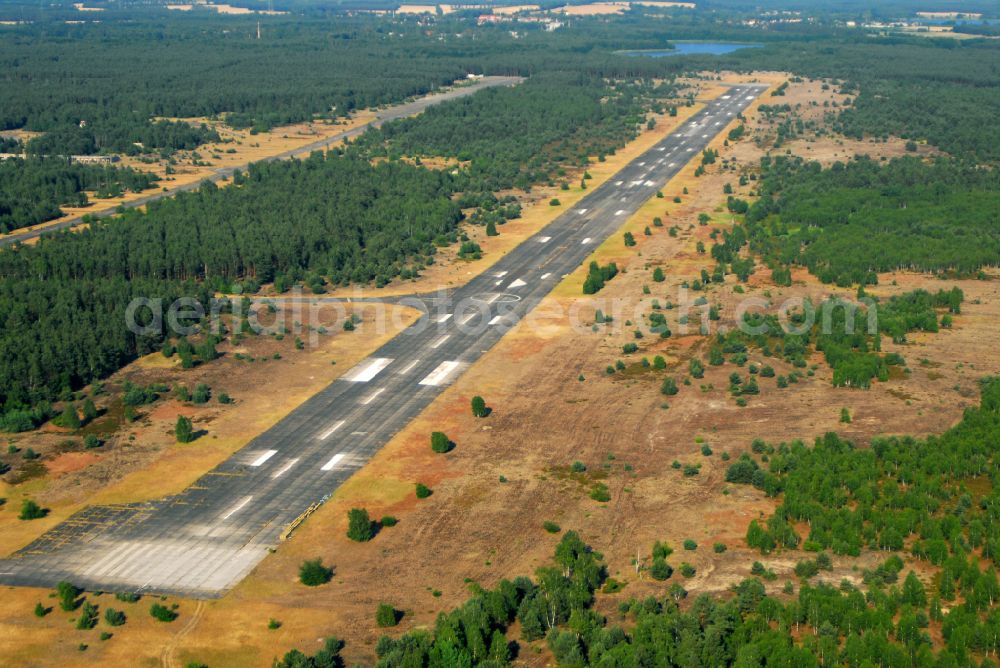 Aerial image Sperenberg - Locked runway at the former airfield in Sperenberg Nuthe-Urstromtal in the state Brandenburg, Germany