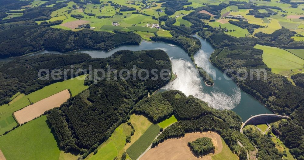 Breckerfeld from the bird's eye view: Impoundment and shore areas at the lake Heilenbecker Talsperre in Breckerfeld in the state North Rhine-Westphalia, Germany