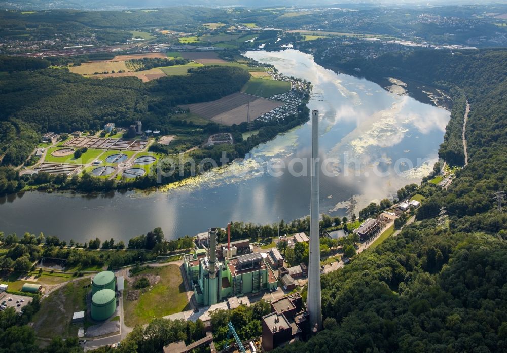 Herdecke from the bird's eye view: Impoundment and shore areas at the lake der Ruhr in Herdecke in the state North Rhine-Westphalia