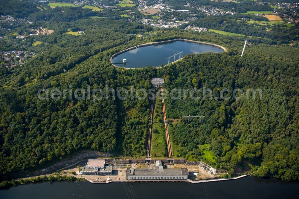 Herdecke from the bird's eye view: Impoundment and shore areas at the lake der Ruhr in Herdecke in the state North Rhine-Westphalia