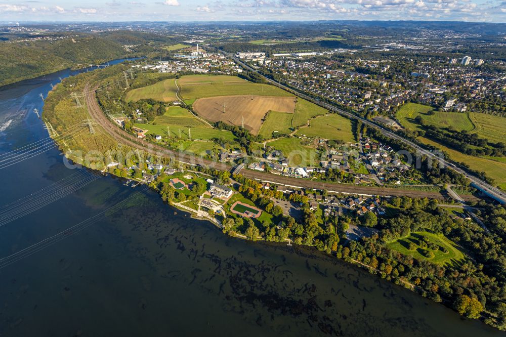 Aerial photograph Herdecke - Impoundment and shore areas at the lake Hengsteysee in the district Ahlenberg in Herdecke in the state North Rhine-Westphalia, Germany