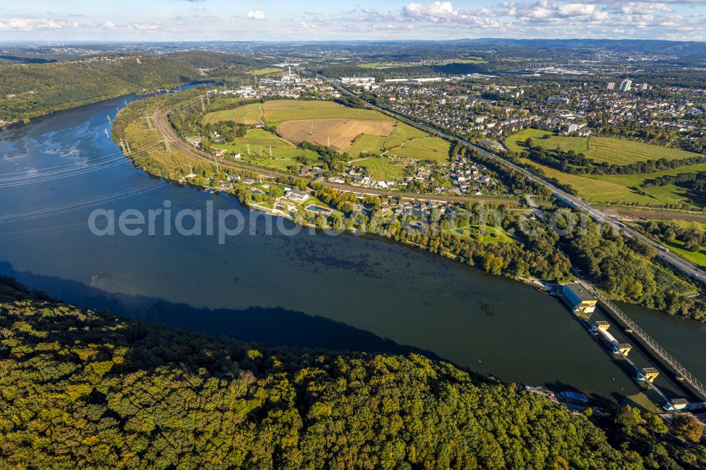 Herdecke from the bird's eye view: Impoundment and shore areas at the lake Hengsteysee in the district Ahlenberg in Herdecke in the state North Rhine-Westphalia, Germany