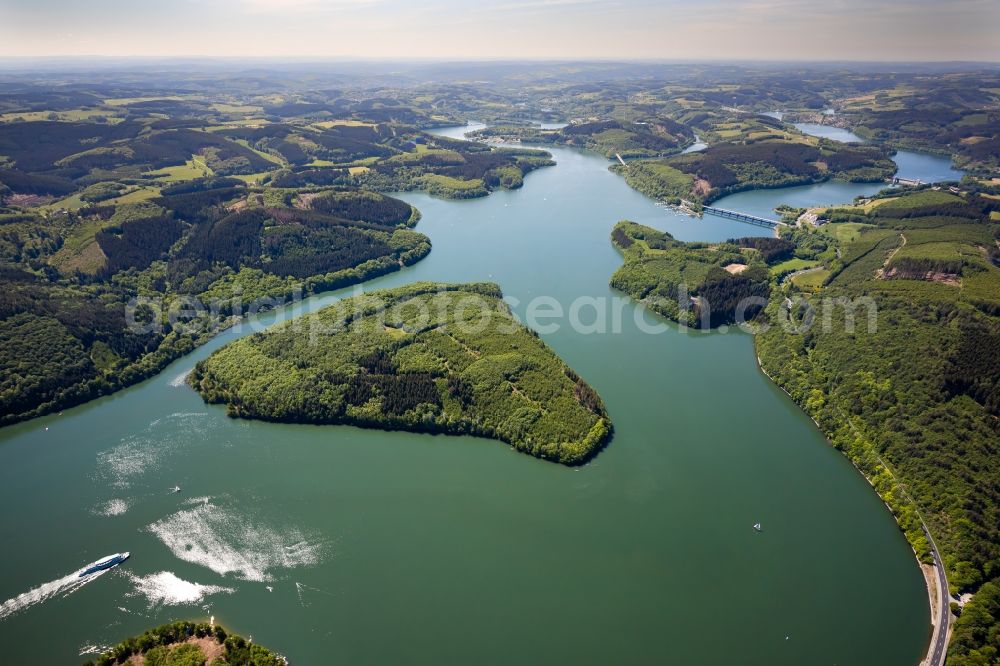 Aerial photograph Attendorn - Shore areas at the reservoir Biggetalsperre near Attendorn in the state North Rhine-Westphalia, Germany