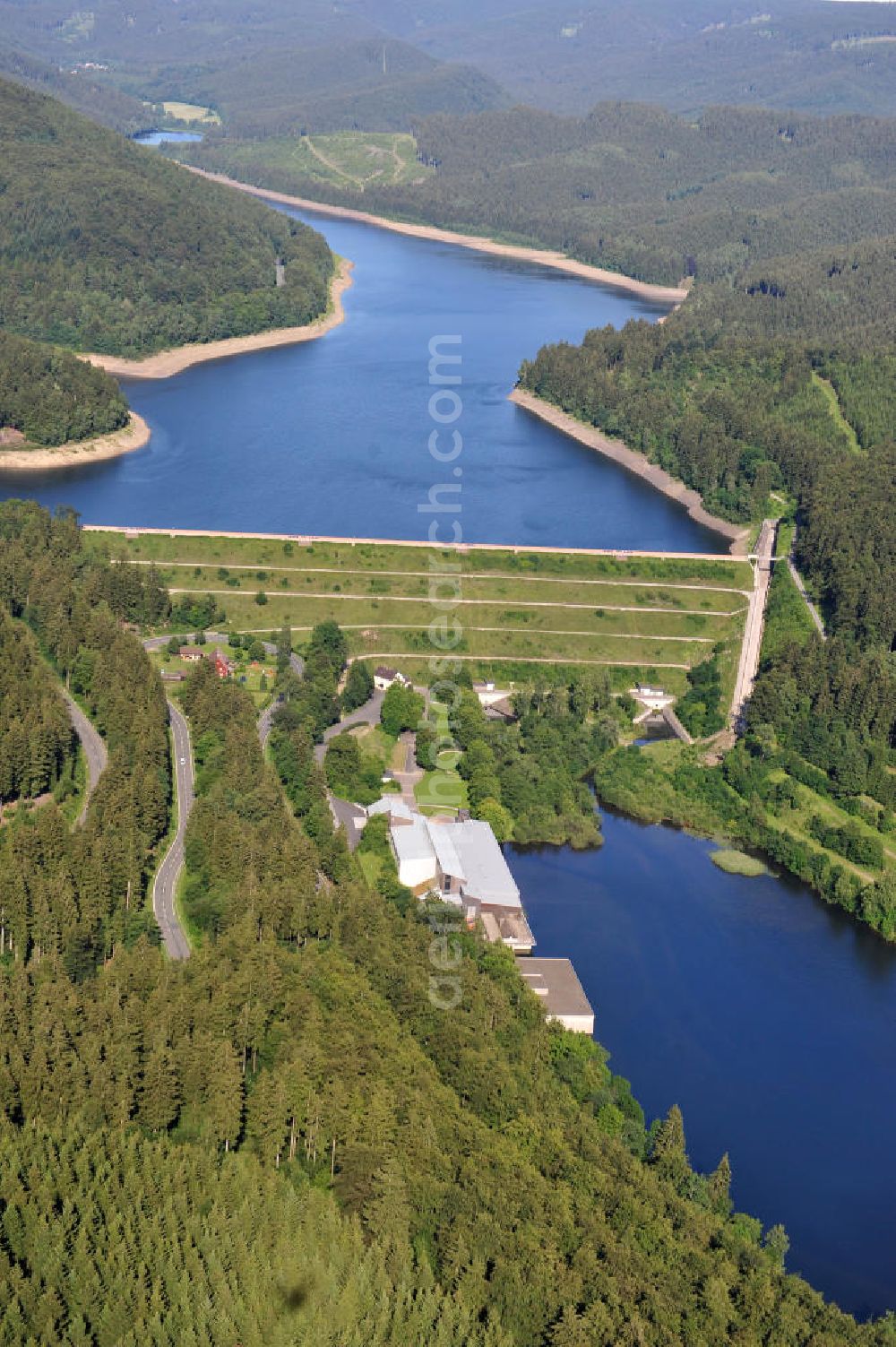 Osterrode from above - View of the reservoir and dam in the Sösetalsperre, a dam at Osterode in Lower Saxony. It was the first dam of Harzwasserwerke built from 1928 to 1931 at the Söse and serves the drinking water supply, flood protection, the low water and electricity. Operator of the system are the Harzwasserwerke