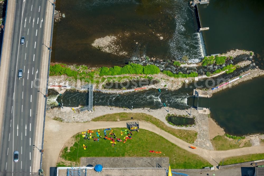 Aerial photograph Hagen - Weir on the banks of the flux flow Lenne in the district Hohenlimburg in Hagen in the state North Rhine-Westphalia, Germany