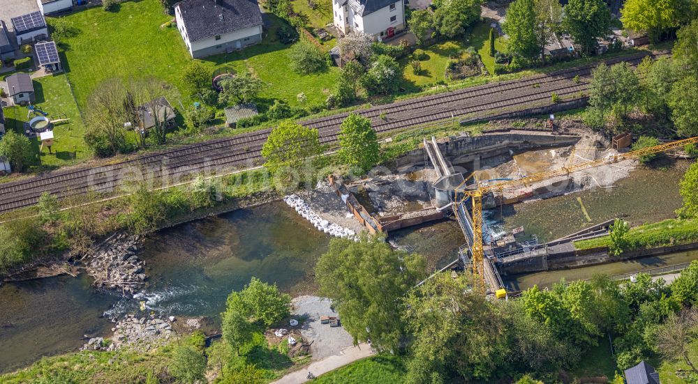 Aerial photograph Velmede - Construction site for the reconstruction of the barrage on the bank of the river Ruhr in Velmede in the federal state of North Rhine-Westphalia, Germany