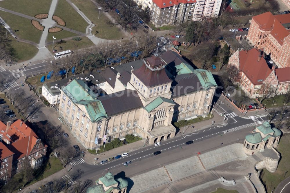 Aerial image Stettin - The Municipal Museum Szczecin, Szczecin, City Museum from 1913 to 1945 was the Museum of the city of Szczecin. The building forms the optical center of the Chrobry, a landmark of Szczecin in Poland