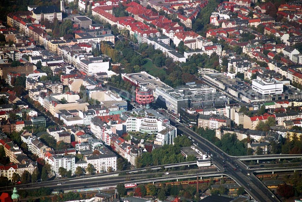 Aerial photograph Berlin-Steglitz - 11.10.2005 Berlin Blick auf den Steglitzer Kreisel;12165 Berlin-Steglitz, Schloßstr. 80