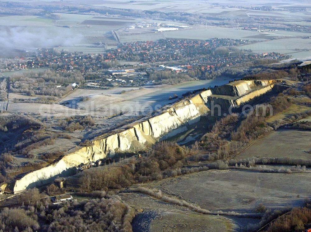 Göttingerode from above - 10.12.2004 Göttingerode, Sandsteinbruch Göttingerode (zu Bad Harzburg).