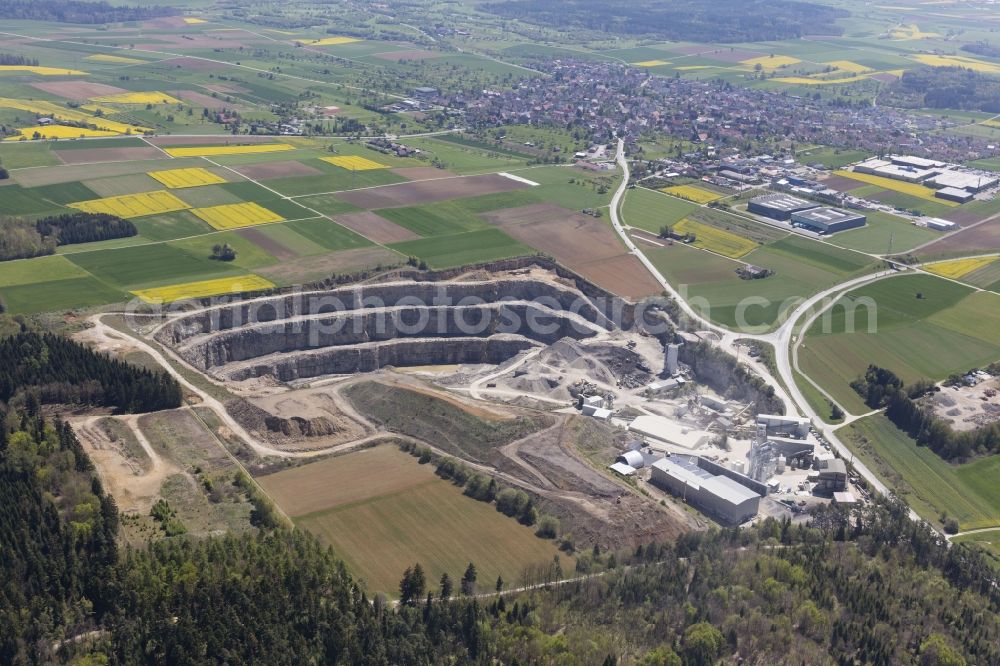 Aerial photograph Mötzingen - Quarry for the mining and handling of Schotterwerk Moetzingen in the state Baden-Wuerttemberg, Germany