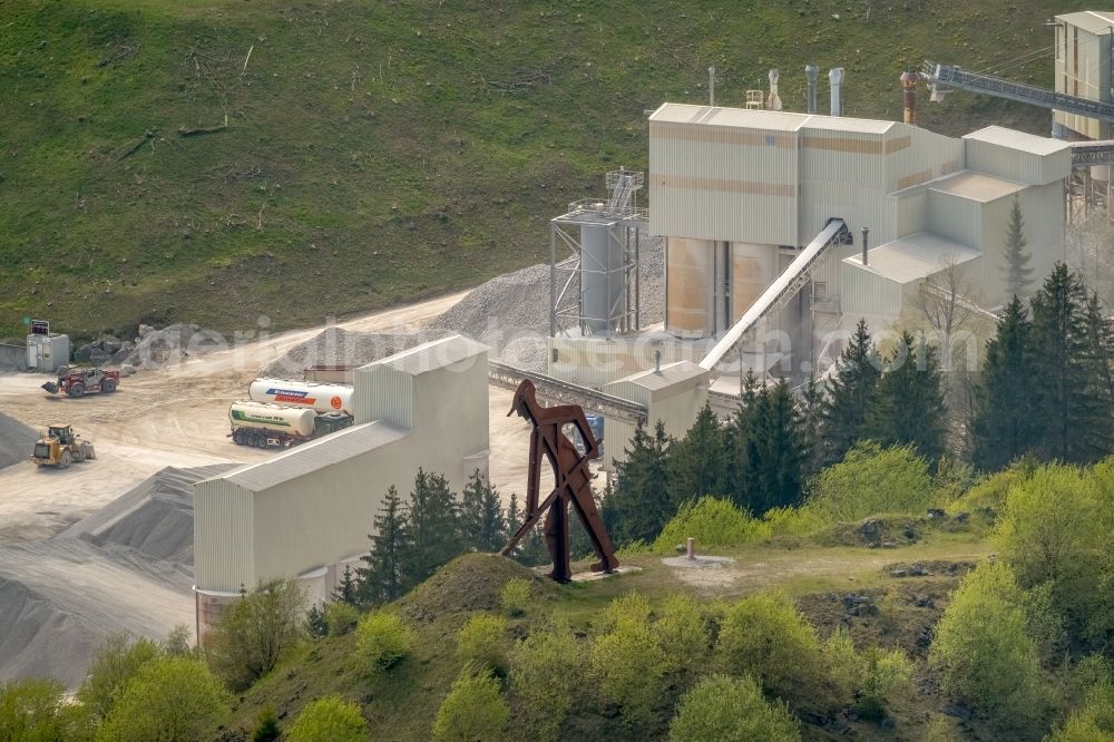 Aerial image Brilon - Quarry for the mining and handling of of Rheinkalk Messinghausen GmbH & Co. KG in Brilon in the state North Rhine-Westphalia, Germany