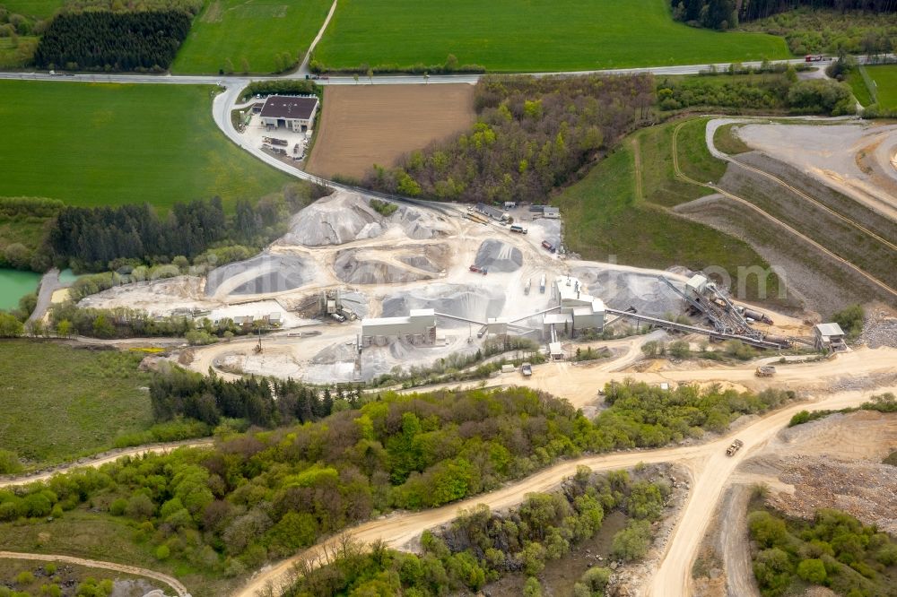 Brilon from the bird's eye view: Quarry for the mining and handling of of Rheinkalk Messinghausen GmbH & Co. KG in Brilon in the state North Rhine-Westphalia, Germany