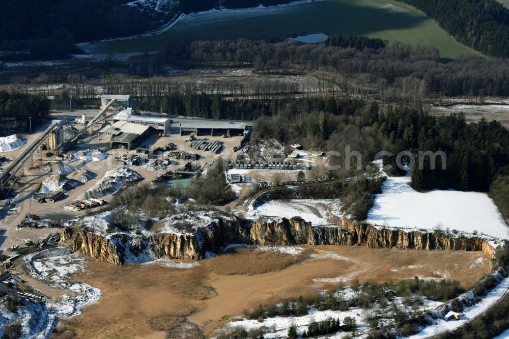 Aerial image Velburg - Quarry for the mining and handling of Baernreuther+Deuerlein Schotterwerke Unterweickenhof in Velburg in the state Bavaria