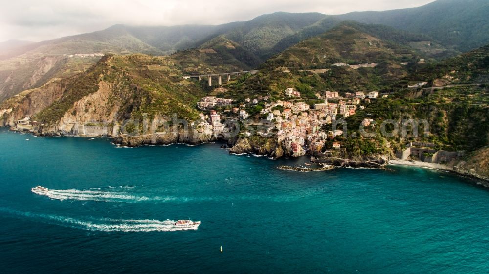 Aerial photograph Riomaggiore - Stony beach landscape on the coast the Mediterranean sea in Riomaggiore in Liguria, Italy