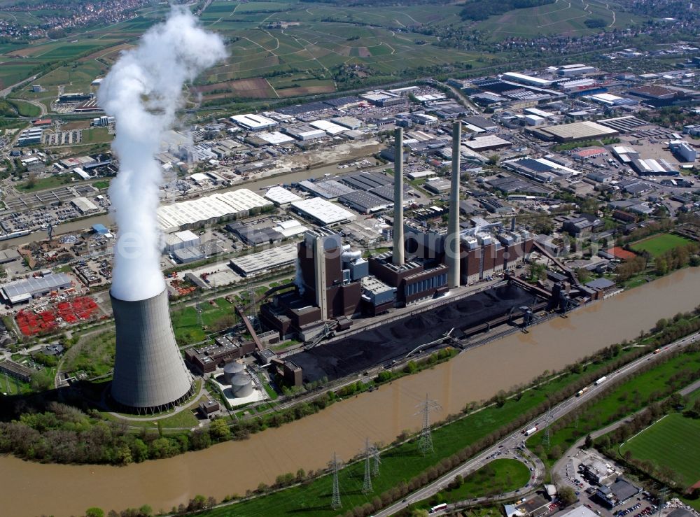 Aerial photograph Heilbronn - The coal-fired power plant in Heilbronn in Baden Wuerttemberg. The cogeneration plant has Heilbronn the largest coal-fired power plants block of EnBW AG