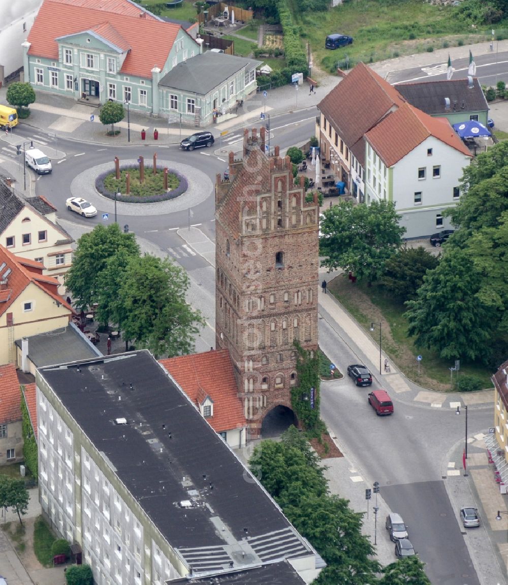 Anklam from the bird's eye view: Tower gate in Anklam in the state Mecklenburg - Western Pomerania, Germany