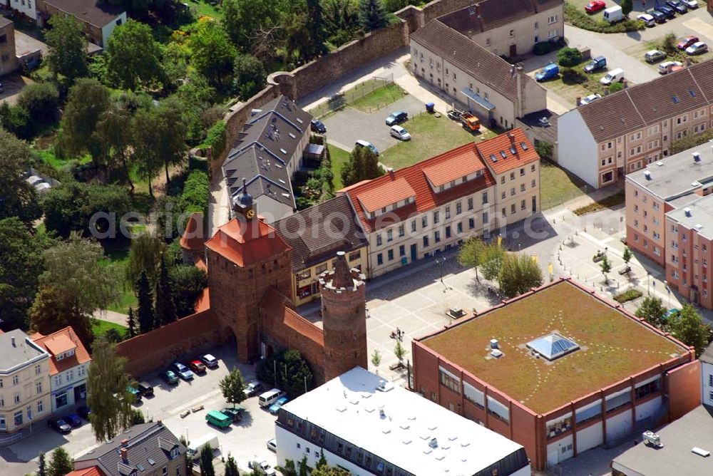 Aerial image Bernau - Blick auf das Steintor und den Firmensitz der Wohnungs- und Baugesellschaft mbH Bernau in der Berliner Str. 2 · 16321 Bernau ; Telefon: (03338) 39 34-0