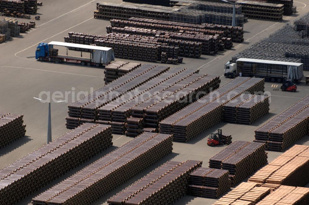 Aerial image Bad Schmiedeberg - Blick auf das Werk der Firma STEINZEUG Abwassersysteme GmbH im Stadtteil Patzschwig. Die STEINZEUG GmbH ist Hersteller von Steinzeugrohren und Formstücken. Weitere Produktionsstandorte sind Frechen in Nordrhein-Westfalen und Hasselt in Belgien. Kontakt: STEINZEUG Abwassersysteme GmbH, Verlängerte Torgauer Straße 1, 06905 Bad Schmiedeberg, Tel. +49(0)2234 5070, Fax +49(0)2234 507730