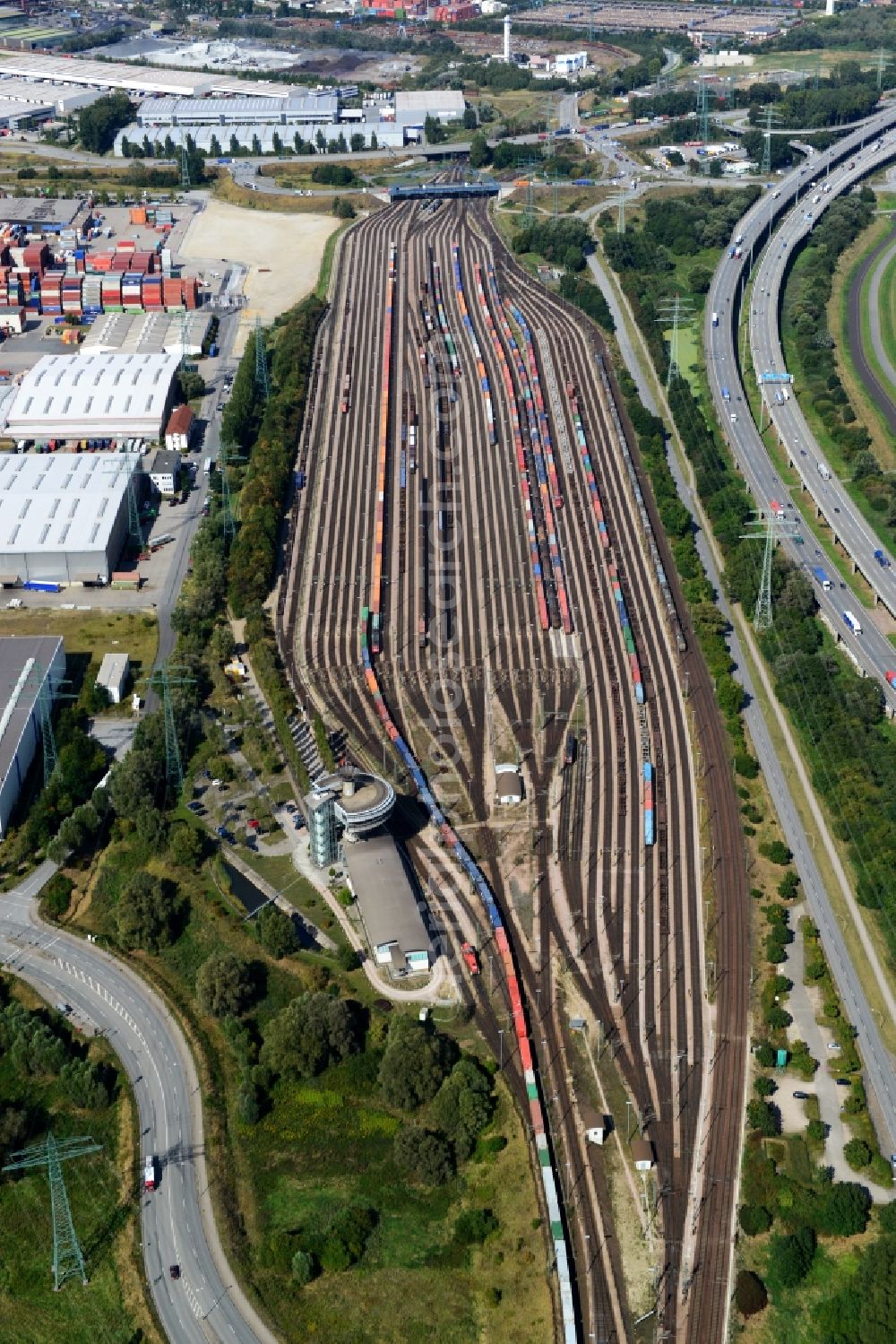 Aerial image Hamburg - Interlocking Old Southern Elbe in Hamburg-Altenwerder. A project of the Hamburg Port Authority HPA