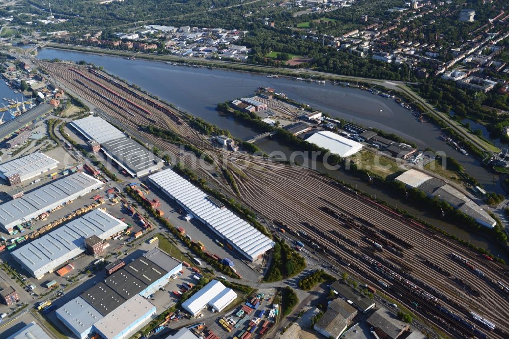 Aerial photograph Hamburg - Interlocking Port Station Hamburg-South in Hamburg-Mitte / Kleiner Grasbrook. A project of the Hamburg Port Authority HPA