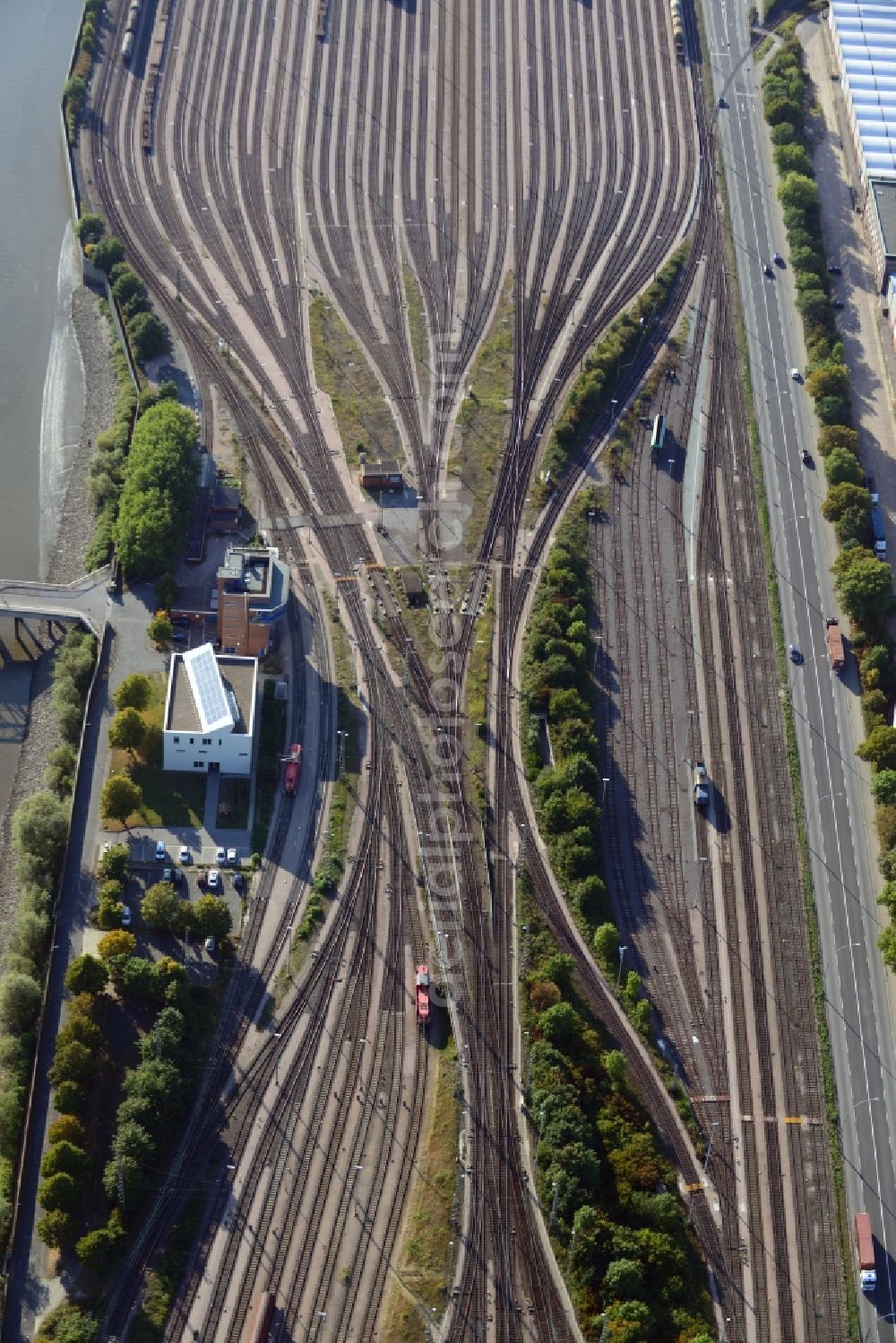 Hamburg from above - Interlocking Port Station Hamburg-South in Hamburg-Mitte / Kleiner Grasbrook. A project of the Hamburg Port Authority HPA