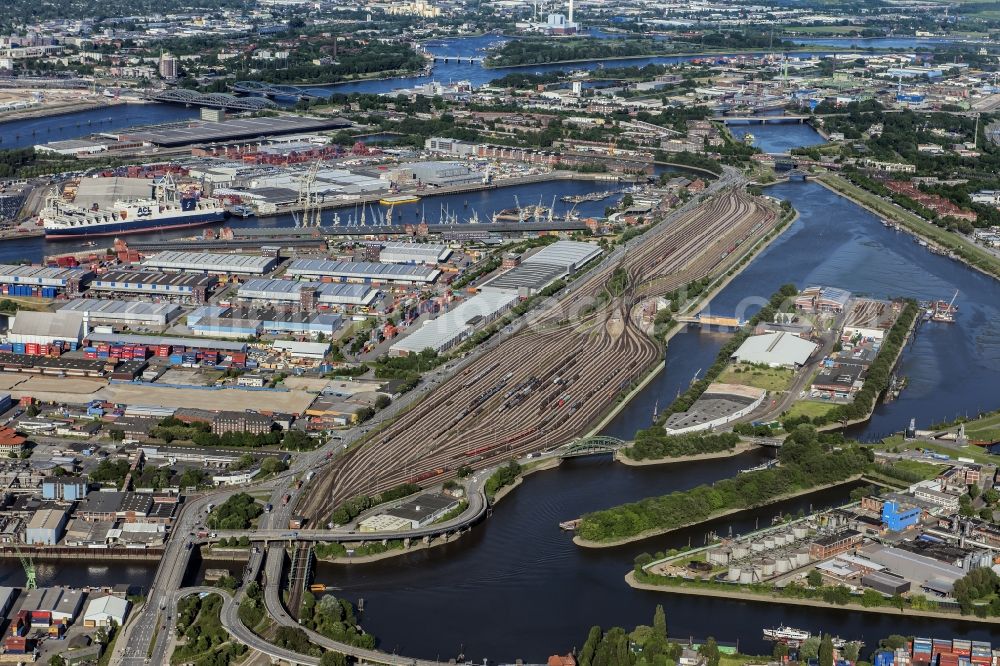 Hamburg from above - Interlocking Port Station Hamburg-South with junction Argentinienknoten in Hamburg-Mitte / Kleiner Grasbrook. A project of the Hamburg Port Authority HPA