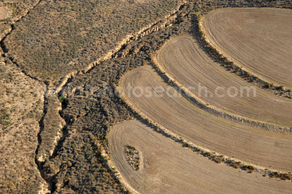 Durbanville from the bird's eye view: Blick auf Landschaften / Steppe, nordwestlich von Durbanville / Südafrika. View of steppes in the northwest of Durbanville / South Africa.