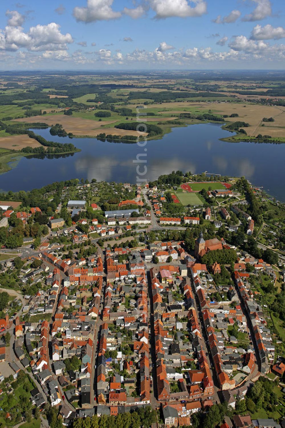 Sternberg from the bird's eye view: Blick auf den Stadtkern von Sternberg in Mecklenburg-Vorpommern. Im Hintergrund die Stadtkirche St. Maria und St. Nikolaus. View of the city center of Sternberg in Mecklenburg-Western Pomerania. In the background the city church of St. Mary and St. Nicholas.