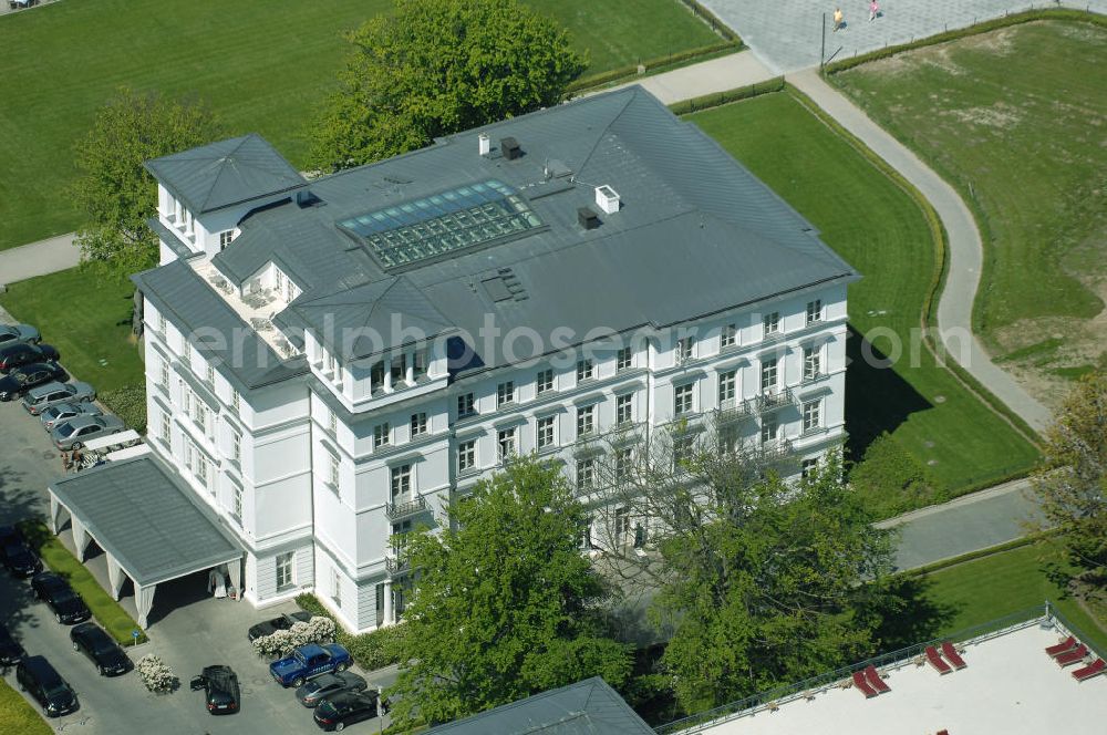 Aerial image Bad Doberan - Heiligendamm - Blick auf das Haus Grand Hotel vom Kempinski Grand Hotel Heiligendamm. Hier befindet sich die Rezeption, die Nelson Bar sowie 34 luxuriöse Doppelzimmer und 16 Suiten. Kontakt: Prof.-Dr.-Vogel-Straße 16-18, 18209 Bad Doberan - Heiligendamm, Tel. +49 (0) 38203 740-0, Fax: +49 (0) 38203 740-7474, E-mail: reservations.heiligendamm@kempinski.com