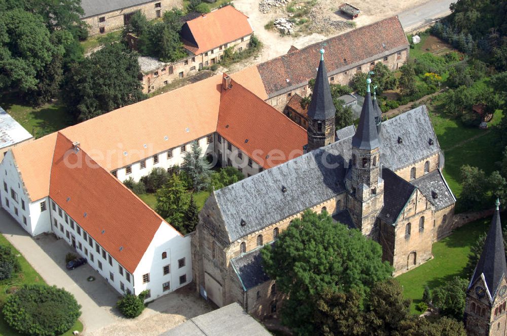 Aerial image Hamersleben - Strasse der Romanik: Das Kloster Hamersleben, ein ehemaliges Augustiner-Chorherrenstift im Bistum Halberstadt, gehört heute zum Bistum Magdeburg und liegt in Sachsen-Anhalt. Kontakt: Katholisches Pfarramt Ludger Kemming, Klosterhof 8, Tel. + Fax: 039401-483