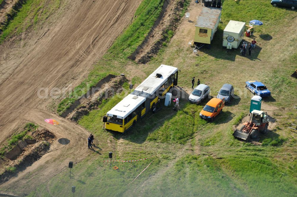 Aerial image Altlandsberg OT Wegendorf - Stockcar Rennen auf der Rennbahn / Sandbahn Wegendorf, auf der jährlich die Stockcar Landesmeisterschaft Berlin-Brandenburg stattfindet. Dirt track Wegendorf, on which the Stockcar national championship Berlin Brandenburg takes place annually.