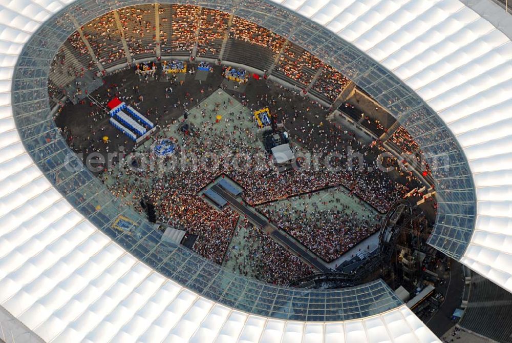 Berlin - Charlottenburg from above - 20:15 MEZ Rolling Stones Konzert im Berliner Olympiastadion