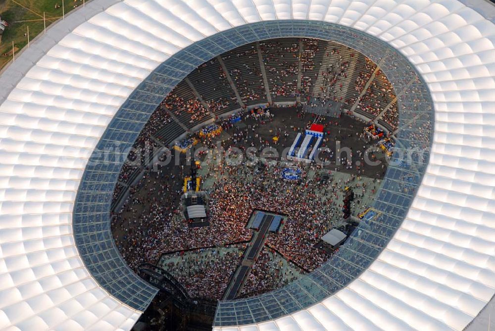 Aerial image Berlin - Charlottenburg - 20:15 MEZ Rolling Stones Konzert im Berliner Olympiastadion