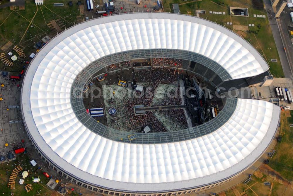 Aerial photograph Berlin - Charlottenburg - 20:15 MEZ Rolling Stones Konzert im Berliner Olympiastadion