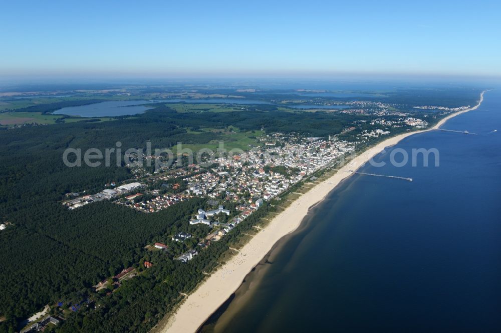 Heringsdorf from above - Beach section of the popular holiday and tourism, on the Baltic coast of the island of Usedom in Ahlbeck in Mecklenburg-Western Pomerania