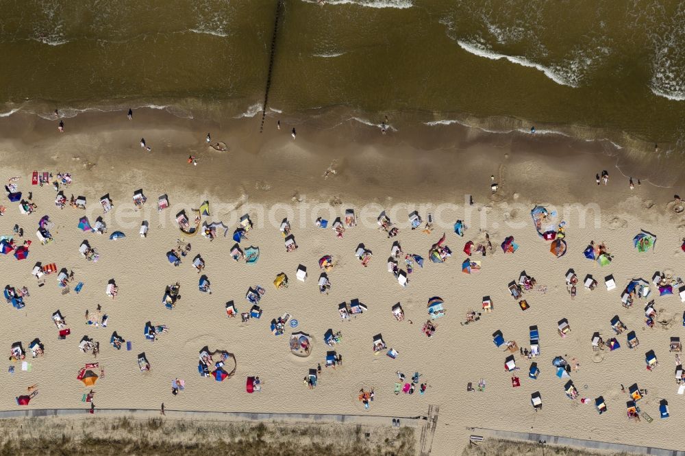 Zinnowitz from above - Beach section of the popular holiday and tourism, on the Baltic coast of the island of Usedom in Zinnowitz in Mecklenburg-Western Pomerania