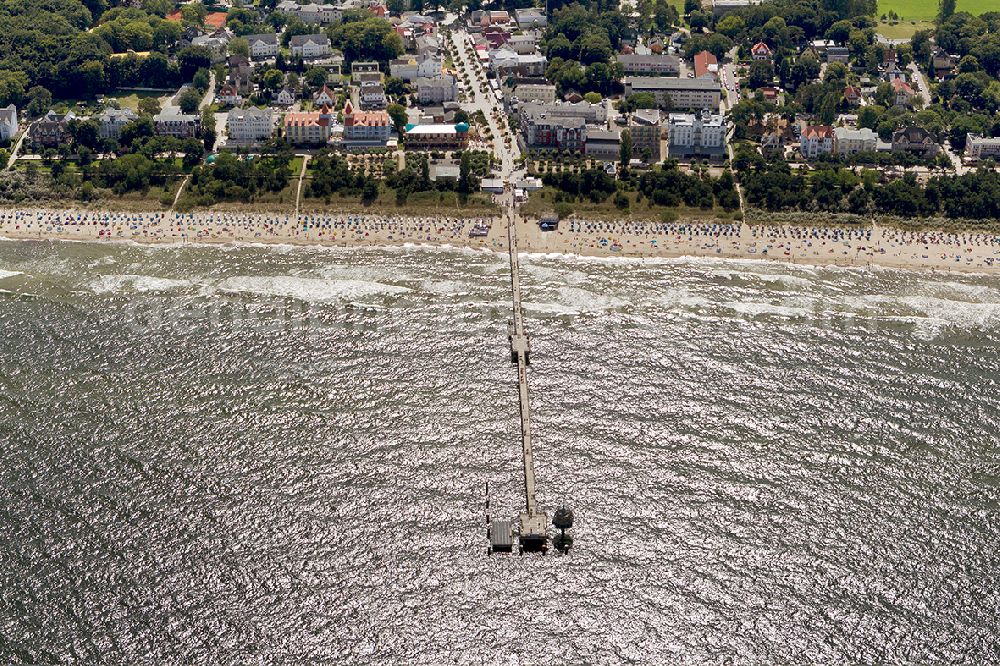 Zinnowitz from the bird's eye view: Beach section with pier on the Baltic coast of the island of Usedom in Zinnowitz in Mecklenburg-Western Pomerania