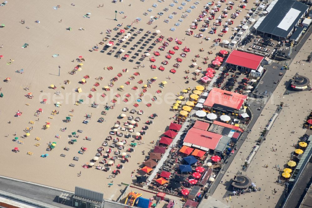 Scheveningen from the bird's eye view: Beach of the seaside resort of Scheveningen in the Netherlands