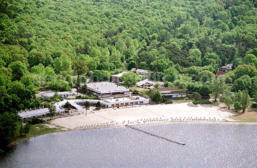 Köpenick - Berlin from above - Strandbad Müggelsee in Friedrichshagen. Ort: Köpenick - Berlin. Datum: 16.05.03