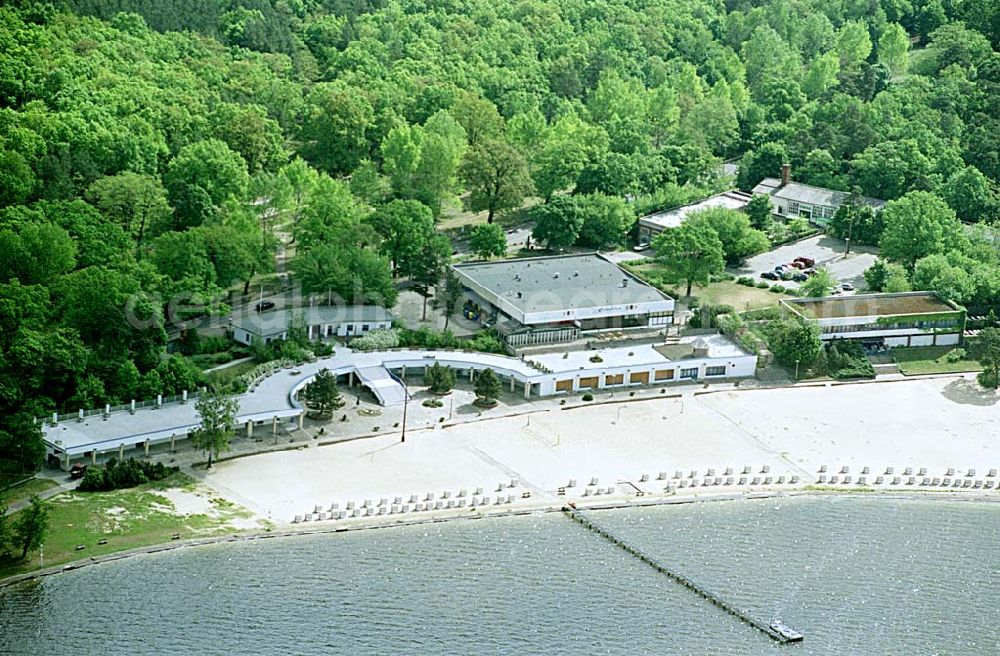 Aerial image Köpenick - Berlin - Strandbad Müggelsee in Friedrichshagen. Ort: Köpenick - Berlin. Datum: 16.05.03