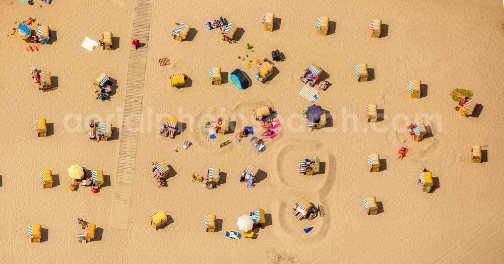 Lübeck from above - Beach chair on the sandy beach ranks in the coastal area of baltic sea near Travemuende in Luebeck in the state Schleswig-Holstein