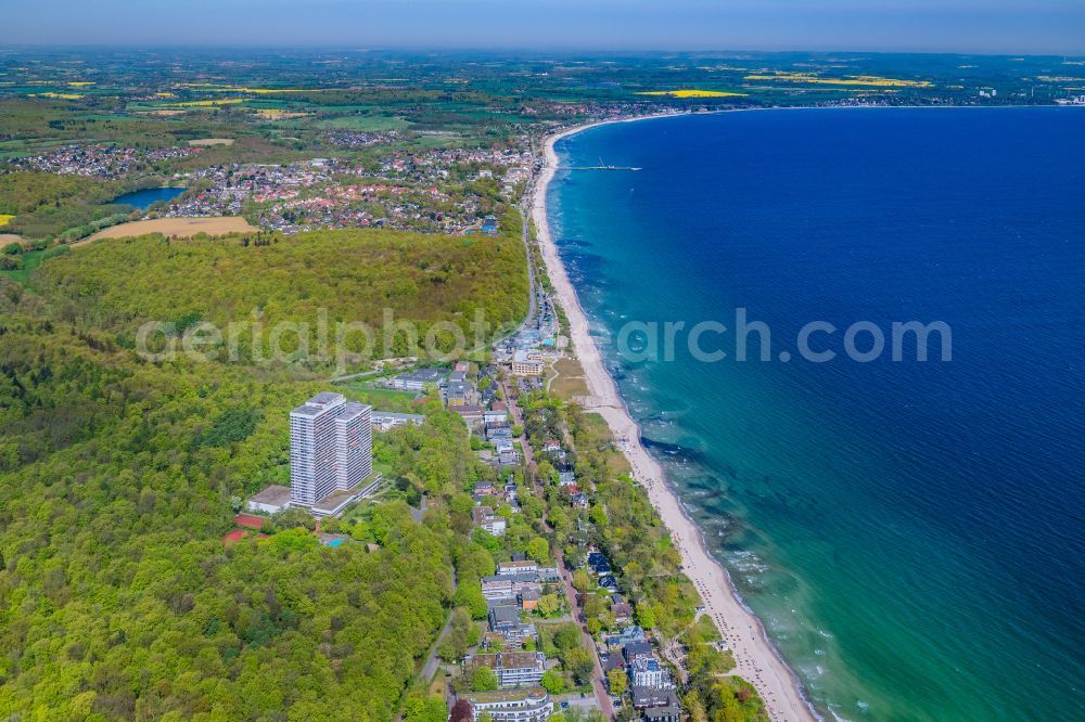 Aerial image Timmendorfer Strand - Beach chair on the sandy beach ranks in the coastal area in Timmendorfer Strand in the state Schleswig-Holstein, Germany