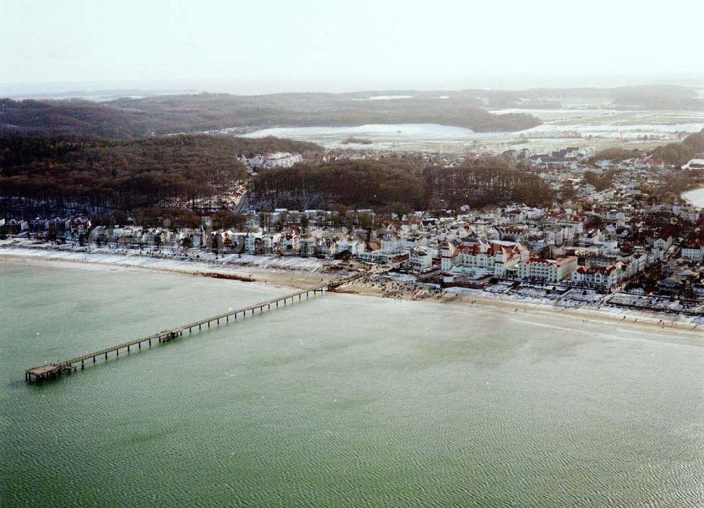 Aerial image Binz / Rügen - MV - Strandpromenade Binz mit dem TRAVEL CHARME HOTEL / ehem. Kurhaus auf Rügen.